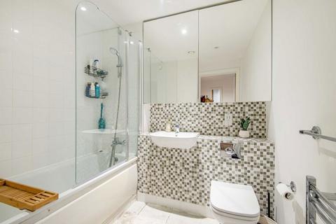 undefined, Plumbers Row, London E1