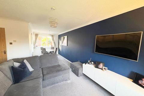3 bedroom semi-detached house for sale, Fagans Way, Skegness, Lincolnshire, PE25 3NE