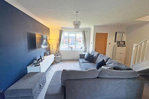 3 bedroom semi-detached house for sale, Fagans Way, Skegness, Lincolnshire, PE25 3NE