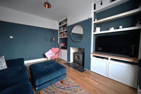 3 bedroom end of terrace house for sale, Beresford Avenue, Rochester ME1