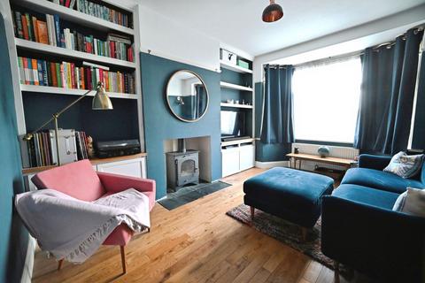 3 bedroom end of terrace house for sale, Beresford Avenue, Rochester ME1