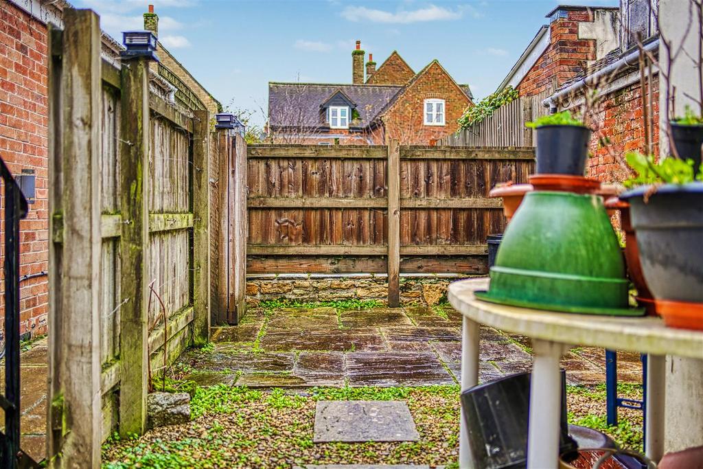 Courtyard Garden