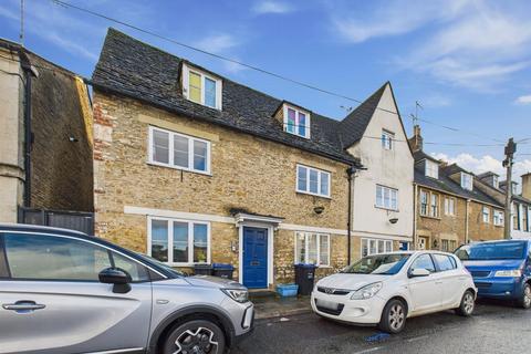 undefined, St Mary's Street, Chippenham SN15