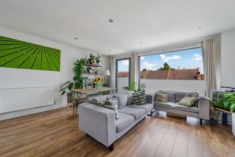 undefined, Milner Road, Wimbledon SW19