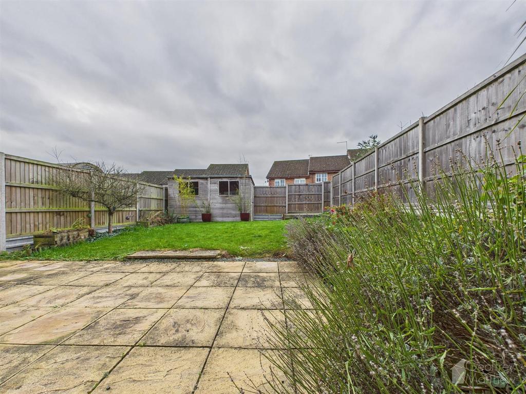 CAM02365 G0-PR0384-STILL015.jpg