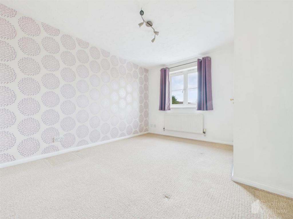 CAM02365 G0-PR0384-STILL007.jpg