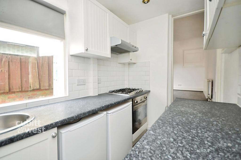 667e69e9-Kitchen