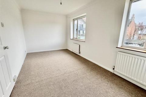 undefined, Wood Street, Gillingham