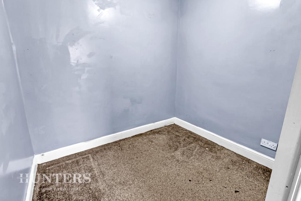 Bedroom/Office