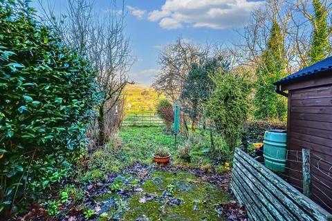 3 bedroom terraced house for sale, 4 Farfield Row, Sedbergh