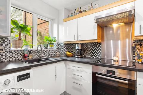 1 bedroom apartment for sale, Millers Lane, Ware SG12