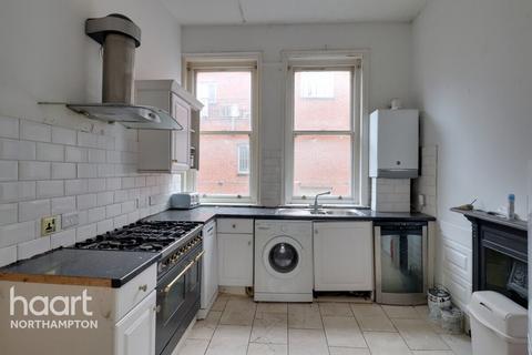 undefined, Mercers Row, NORTHAMPTON