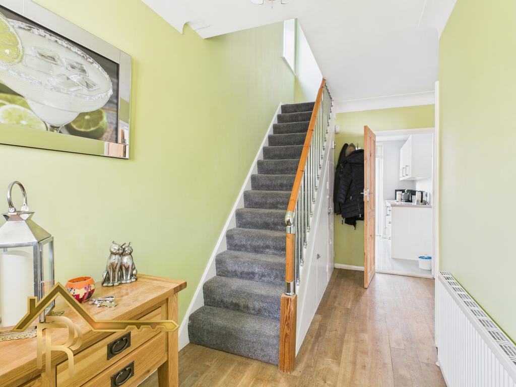 Cam03016 g0 pr0048 still001