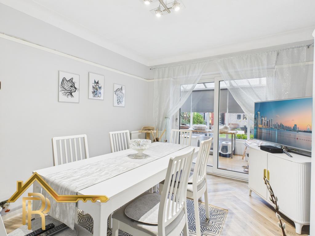 Cam03016 g0 pr0048 still007