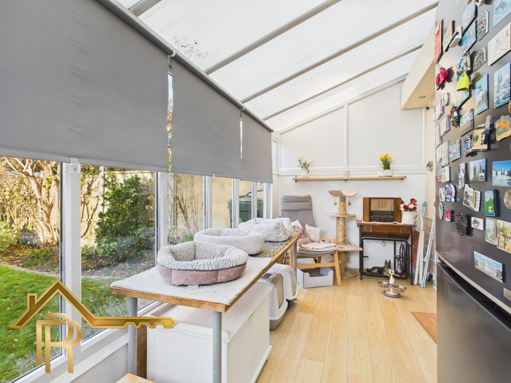 Cam03016 g0 pr0048 still013