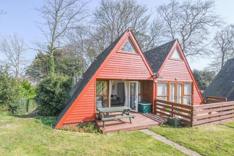 4 bedroom chalet for sale, Upper Street, Kingsdown CT14