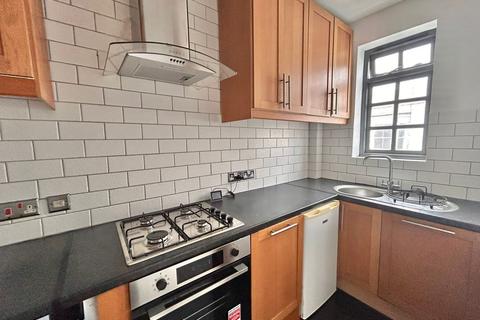 2 bedroom flat to rent, Hove BN3