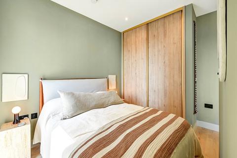 undefined, The Draper, 6 Caversham Rd, NW9