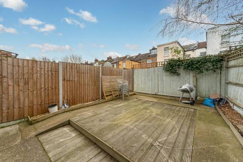 2 bedroom flat for sale, Linacre Road, Willesden Green, London, NW2
