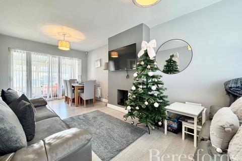 3 bedroom terraced house for sale, Hood Road, Rainham, RM13