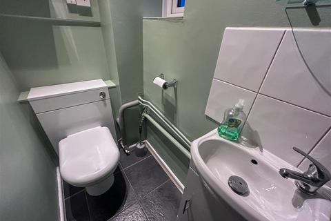 undefined, Chaucer Close, Stourbridge, DY8 4PL