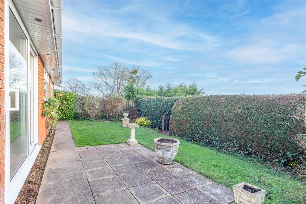 Garden-3.jpg