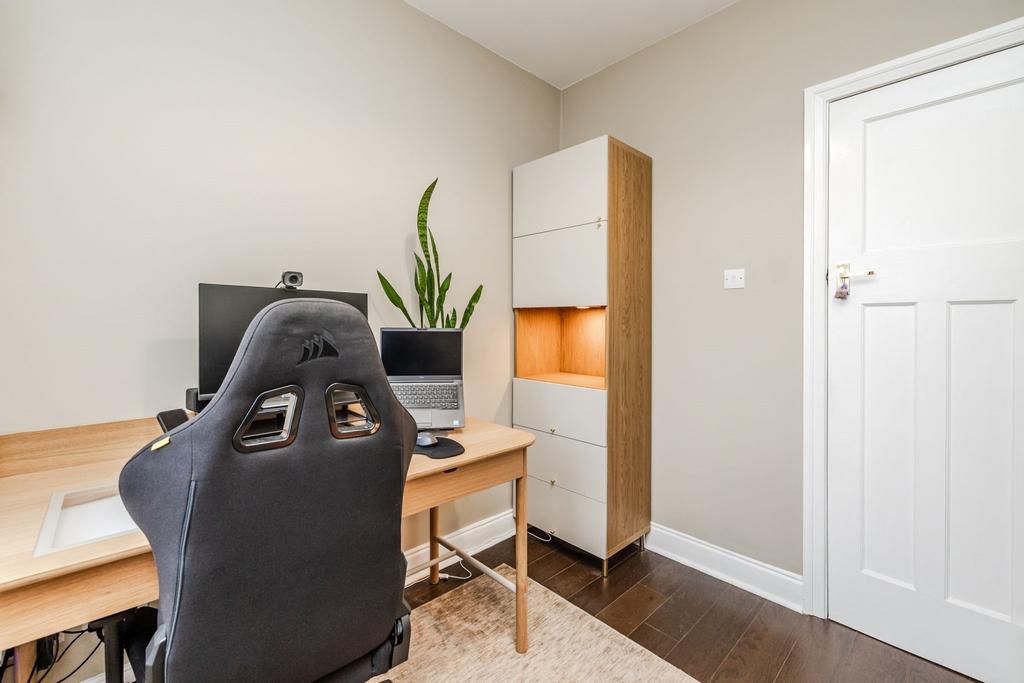 32 Northcote Avenue-Newcastleupon Tyne-NE55 AN-30