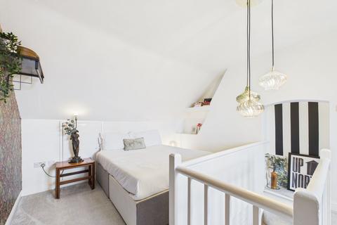 3 bedroom terraced house for sale, 20 Wentworth Street, Malton, YO17 7BN