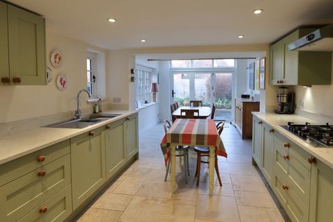 undefined, Church Street, Great Missenden, HP16