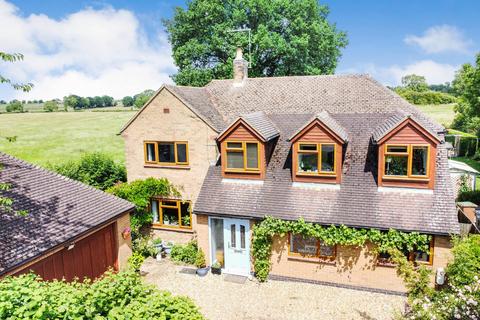 5 bedroom detached house for sale, Rugby Road, Kilsby, Rugby Warwickshire CV23 8XX