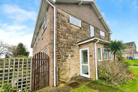 2 bedroom flat to rent, Barton Close, PO32