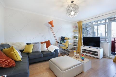undefined, Edmond Court, Dennetts Road