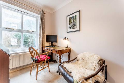 undefined, Langley Lane, SW8, Vauxhall, London, SW8