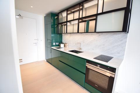 undefined, Canary Wharf, London E14