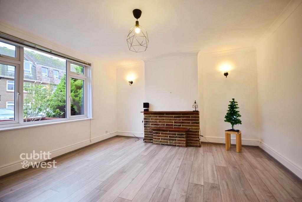 56 Ockley Road - 4