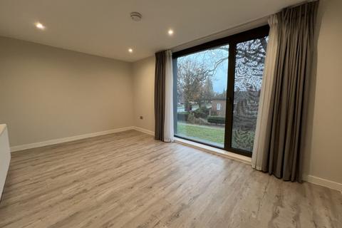 undefined, 6 Murray Green, Woking GU21