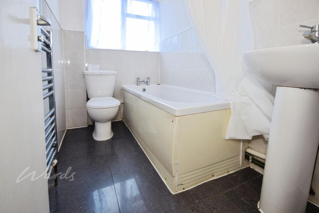 Scott bathroom