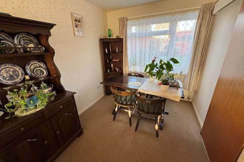 undefined, Mallory Close, Taunton TA2