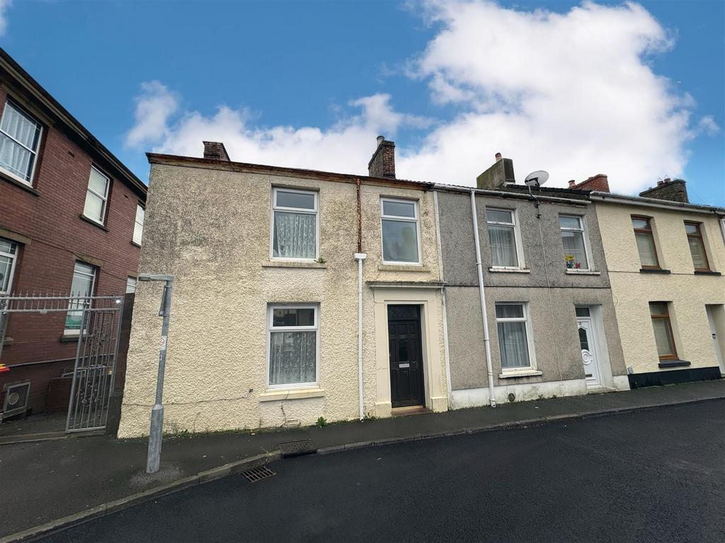 5025 CF24-5686-4 F48-9041-6 C4 B71 F943 ED.jpeg