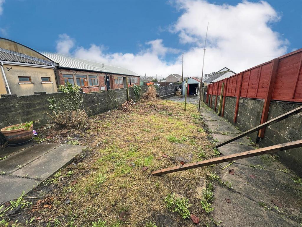 7 C003835-19 FE-44 F9-9153-DD4 DD929 F92 D.jpeg