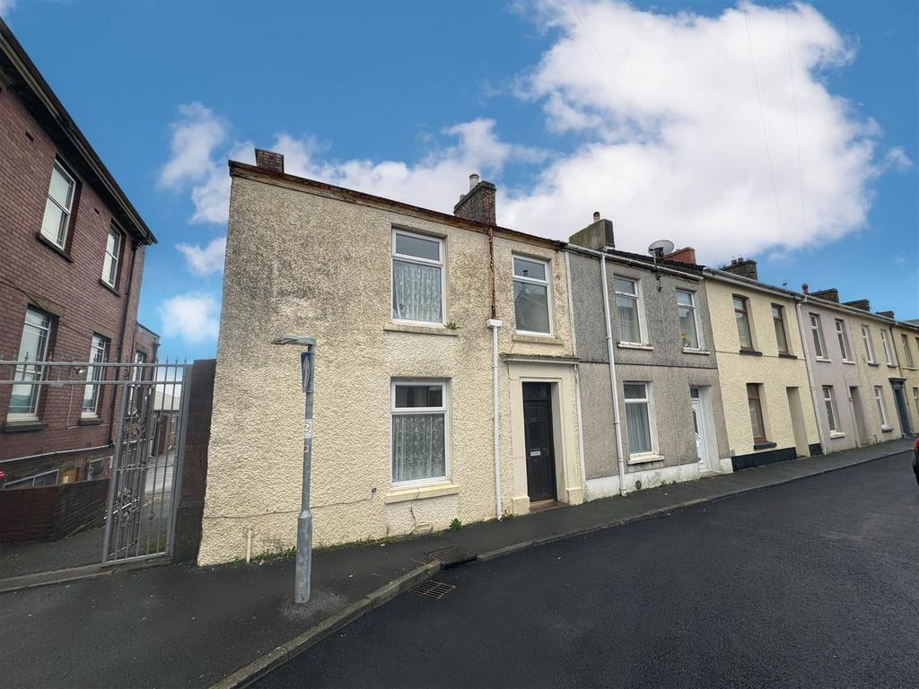 7 B87 CE0 F-5 E3 C-402 A-8705-60 B0 FB53 CF4 A.jpeg