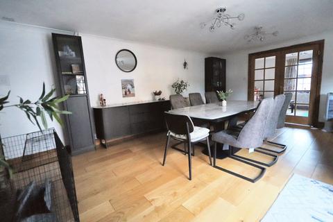 4 bedroom detached house for sale, High Street, Wilburton, CB6