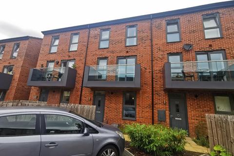 undefined, Carnforth Avenue, Wakefield, UK, WF1
