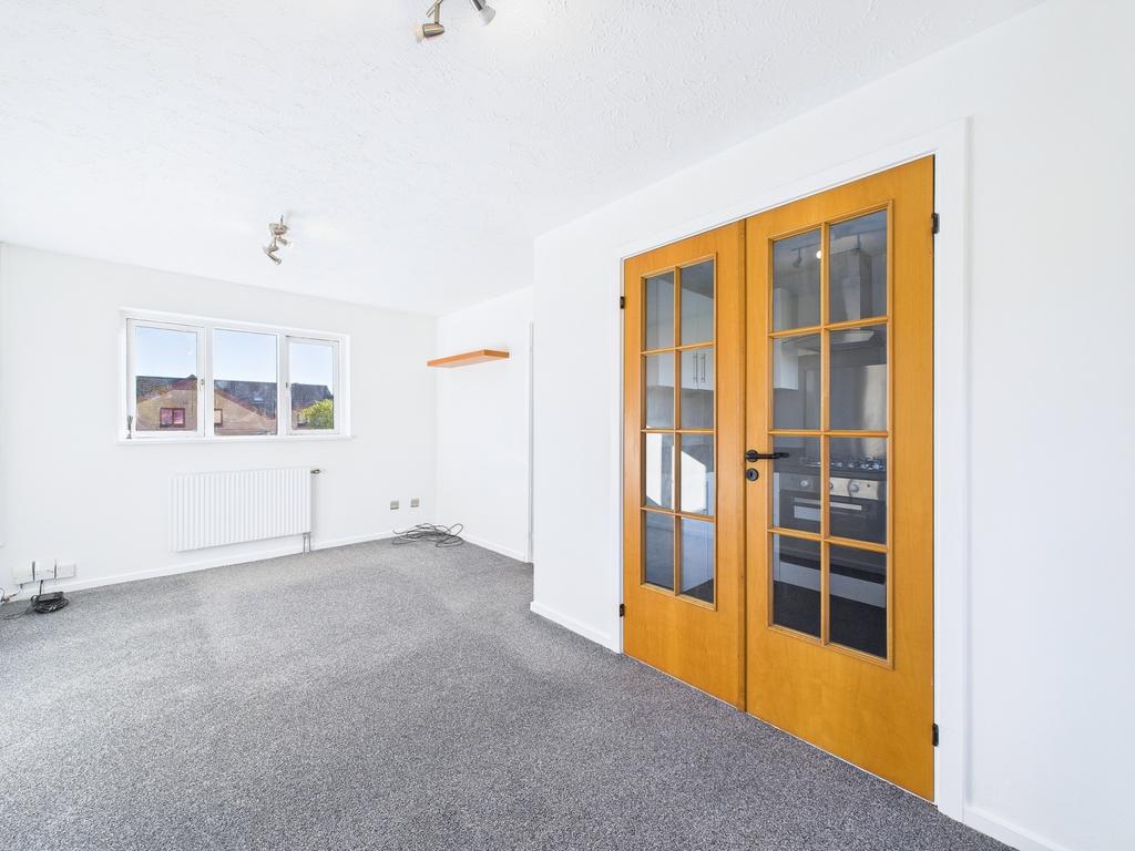 Cam01909 g0 pr0386 still003