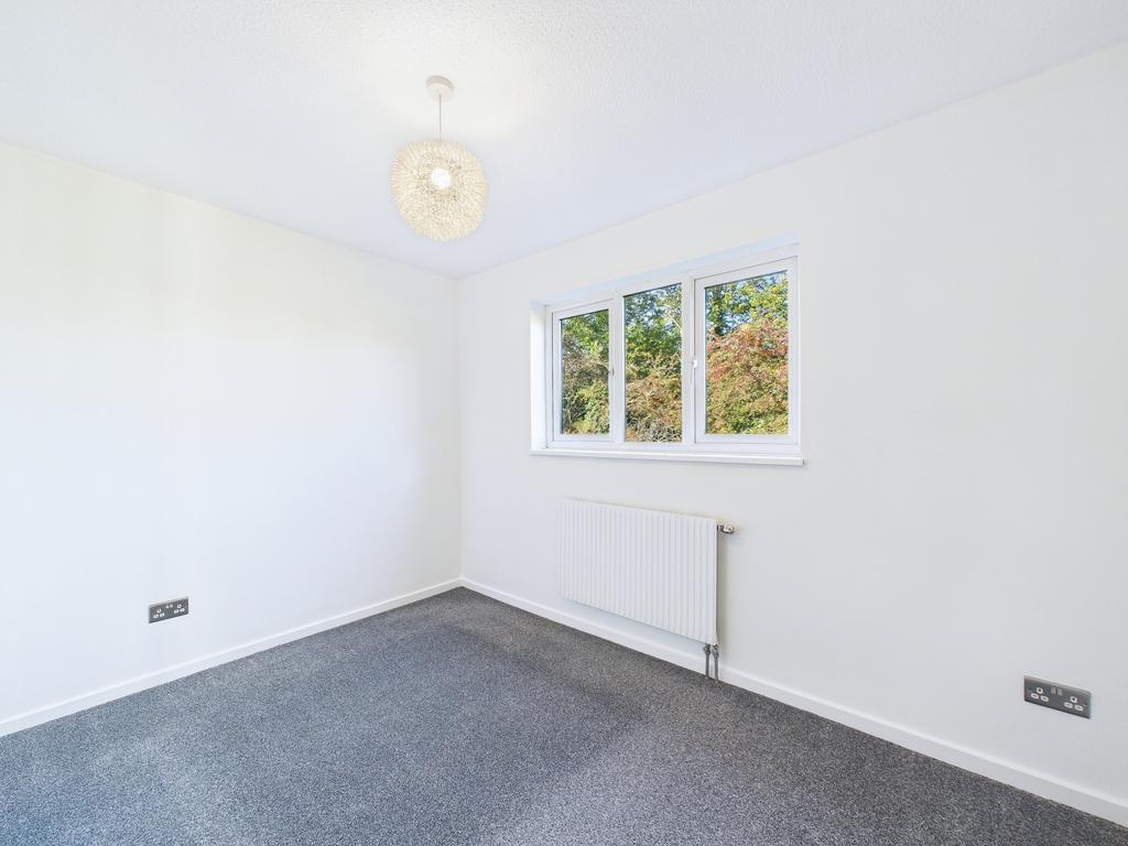 Cam01909 g0 pr0386 still009