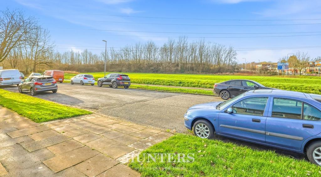 Kelvin Avenue (29).jpg