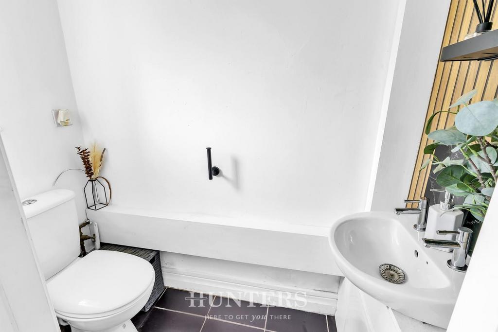 Kelvin Avenue (9).jpg