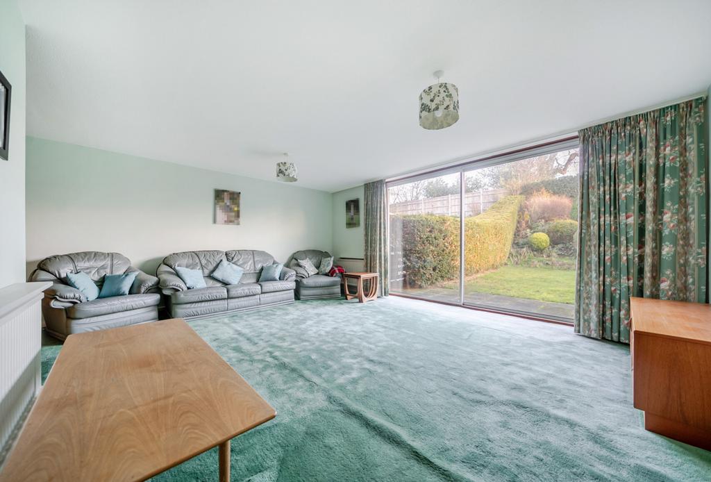 1388609 8 6939487...