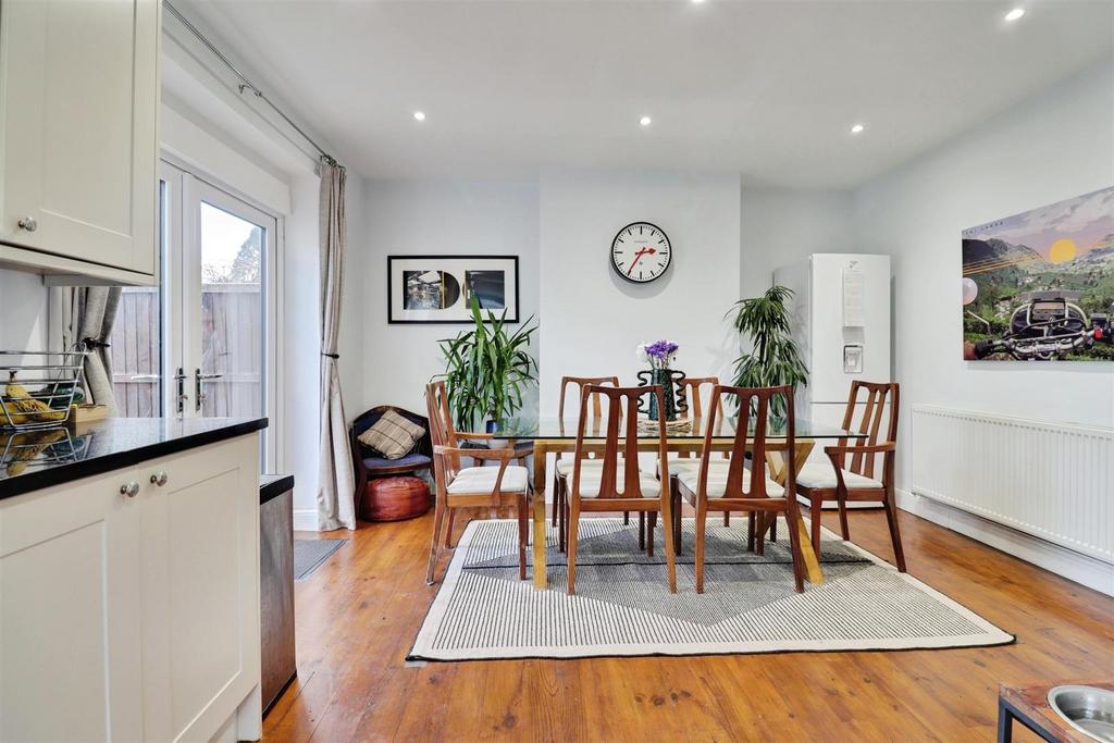 F5620705-IMG 5739-IMG 5741.jpg