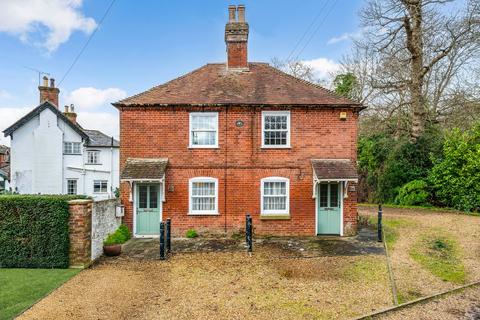 undefined, High Street, Lyndhurst, SO43